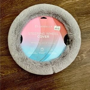 ‼️NWT‼️ Faux Fur Steering Wheel Cover